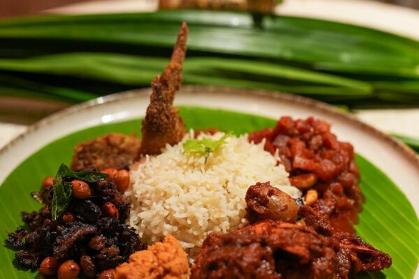 Feathers hotel celebrates the Tamil flavours in a pop-up curated by celebrated Singaporean Chef Devagi Sanmugam